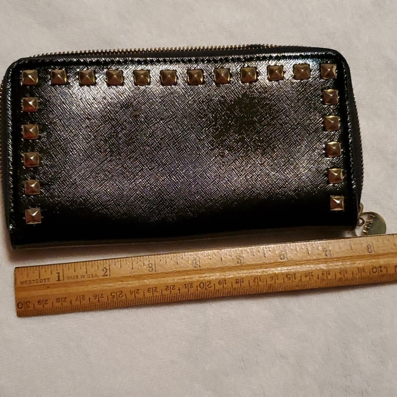 Wallet - Picture 6 of 9